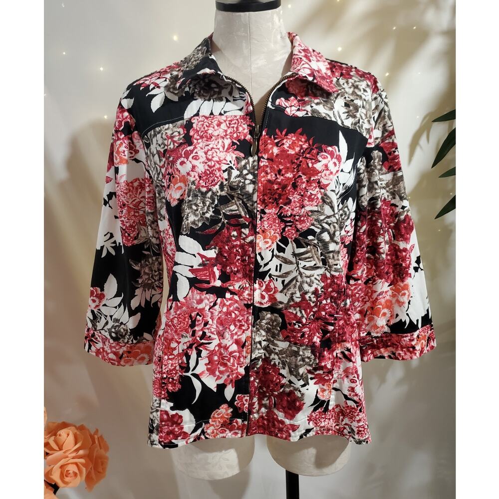 Chicos Womens Floral 3/4 Sleeve Zip Jacket Size 2 US L 12 Lightweight Pockets